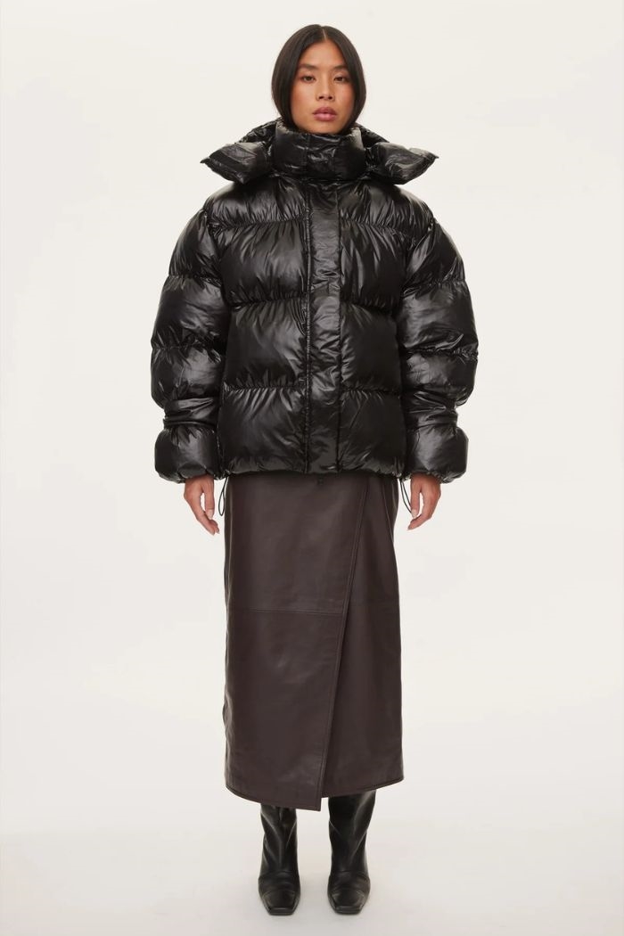 Oval Sqaure - Active Hood Jacket, Black